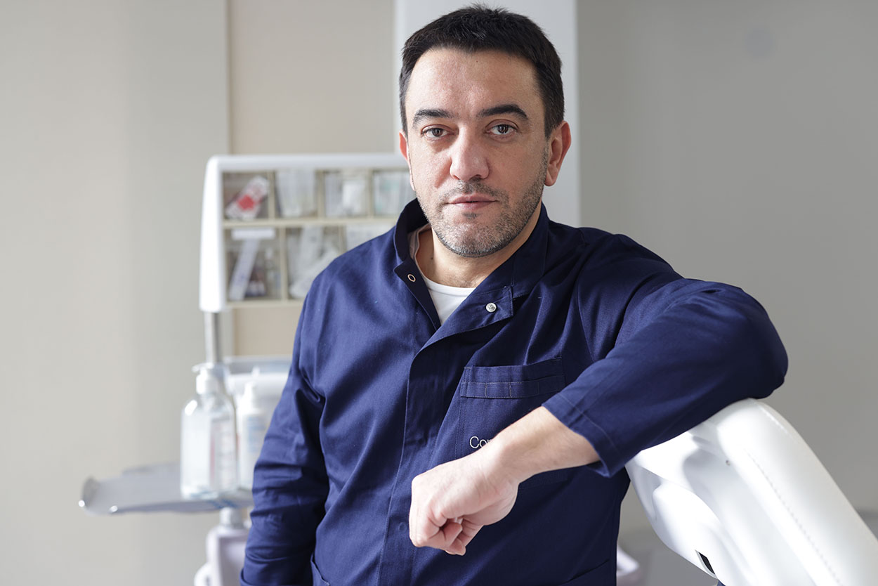 dr Milan Jovanović, specijalista estetske, plastične i rekonstruktivne hirurgije
